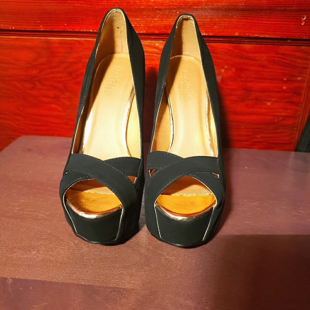 Charlotte Russe High Heel Black & Gold Pumps